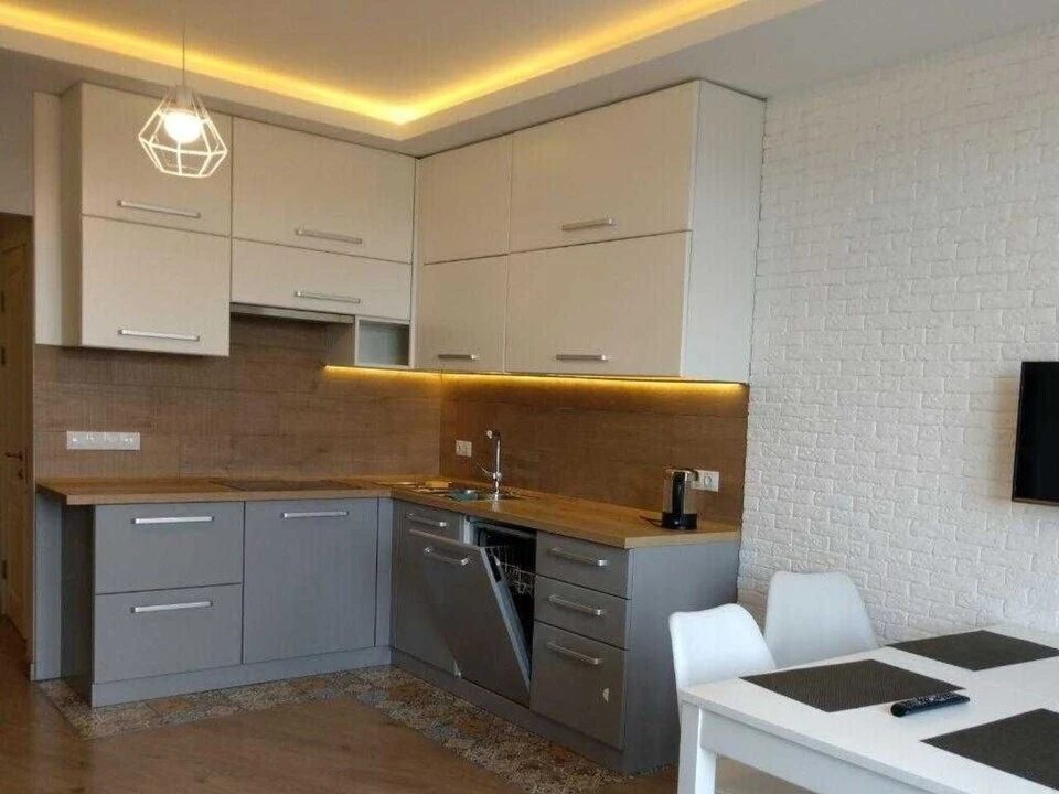 Apartment for rent. 3 rooms, 69 m², 5th floor/9 floors. 6, Dmytra Lutsenka vul., Kyiv. 