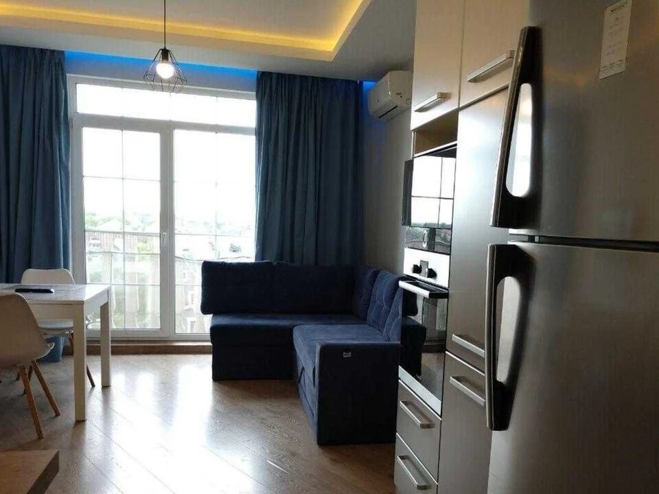 Apartment for rent. 3 rooms, 69 m², 5th floor/9 floors. 6, Dmytra Lutsenka vul., Kyiv. 