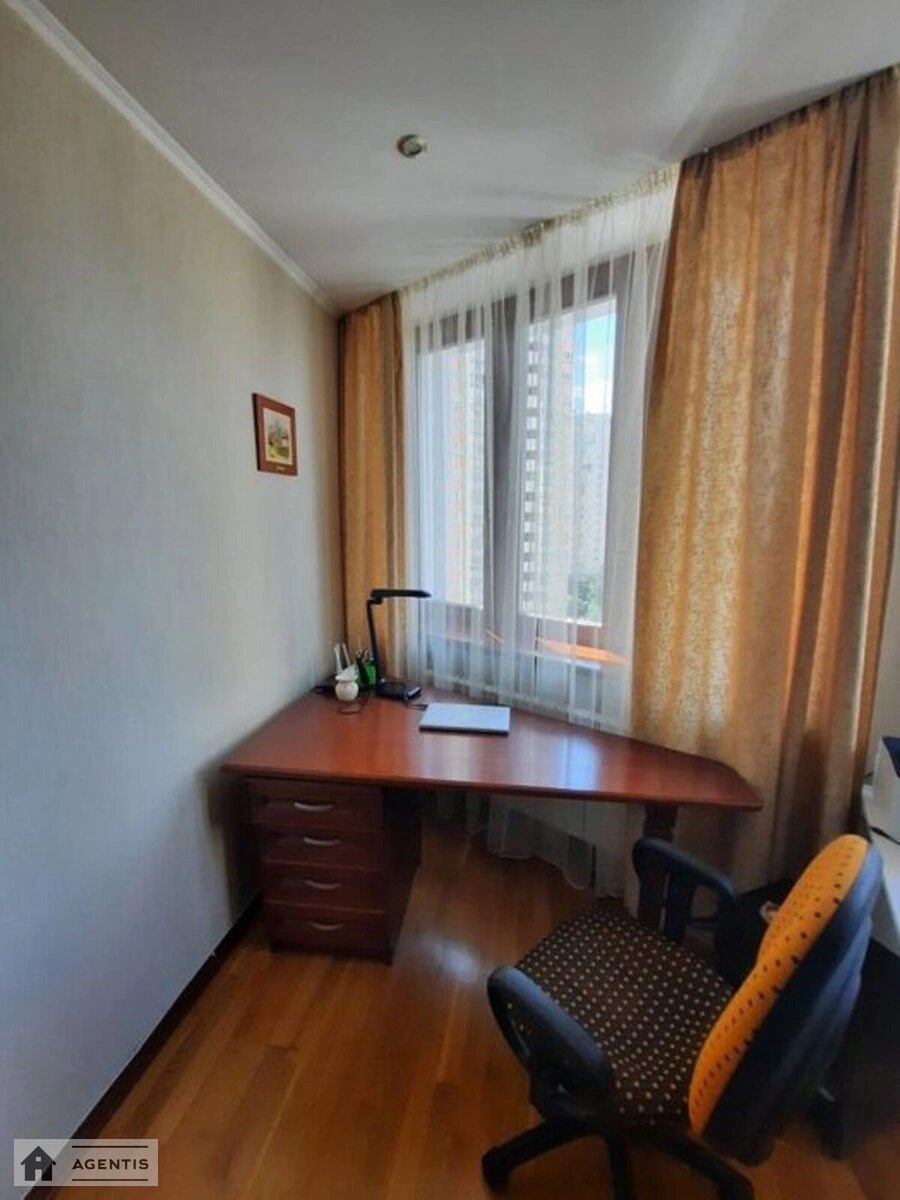 Apartment for rent. 1 room, 55 m², 9th floor/23 floors. Anny Akhmatovoyi vul., Kyiv. 