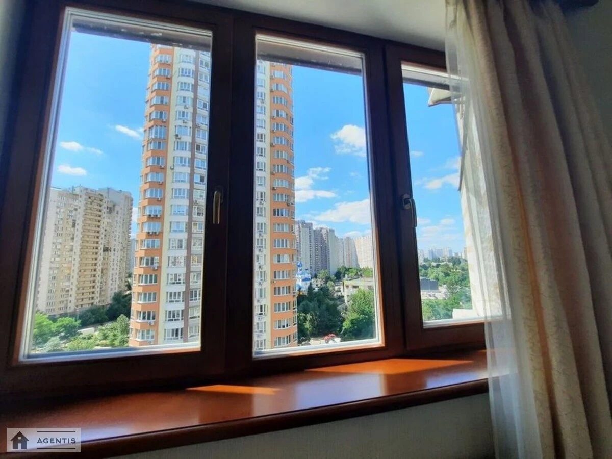 Apartment for rent. 1 room, 55 m², 9th floor/23 floors. Anny Akhmatovoyi vul., Kyiv. 