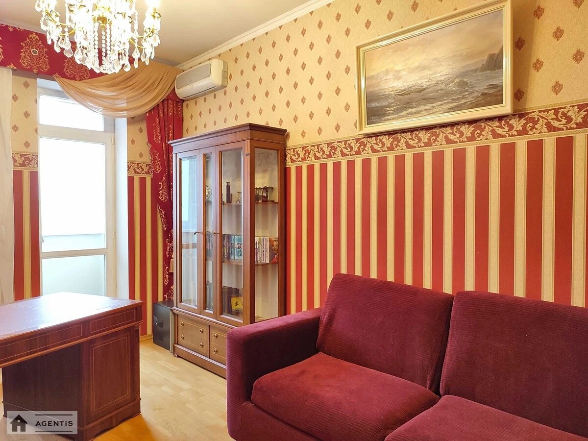 Здам квартиру. 3 rooms, 140 m², 14 floor/18 floors. Печерський район, Київ. 