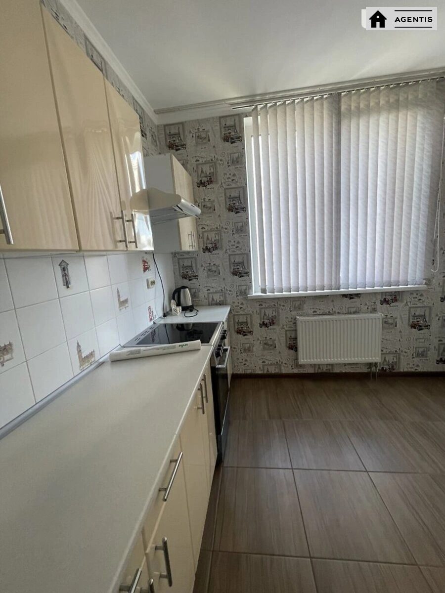 Apartment for rent. 1 room, 46 m², 8th floor/18 floors. 50, Yuliyi Zdanovskoyi vul. Mykhayla Lomonosova, Kyiv. 