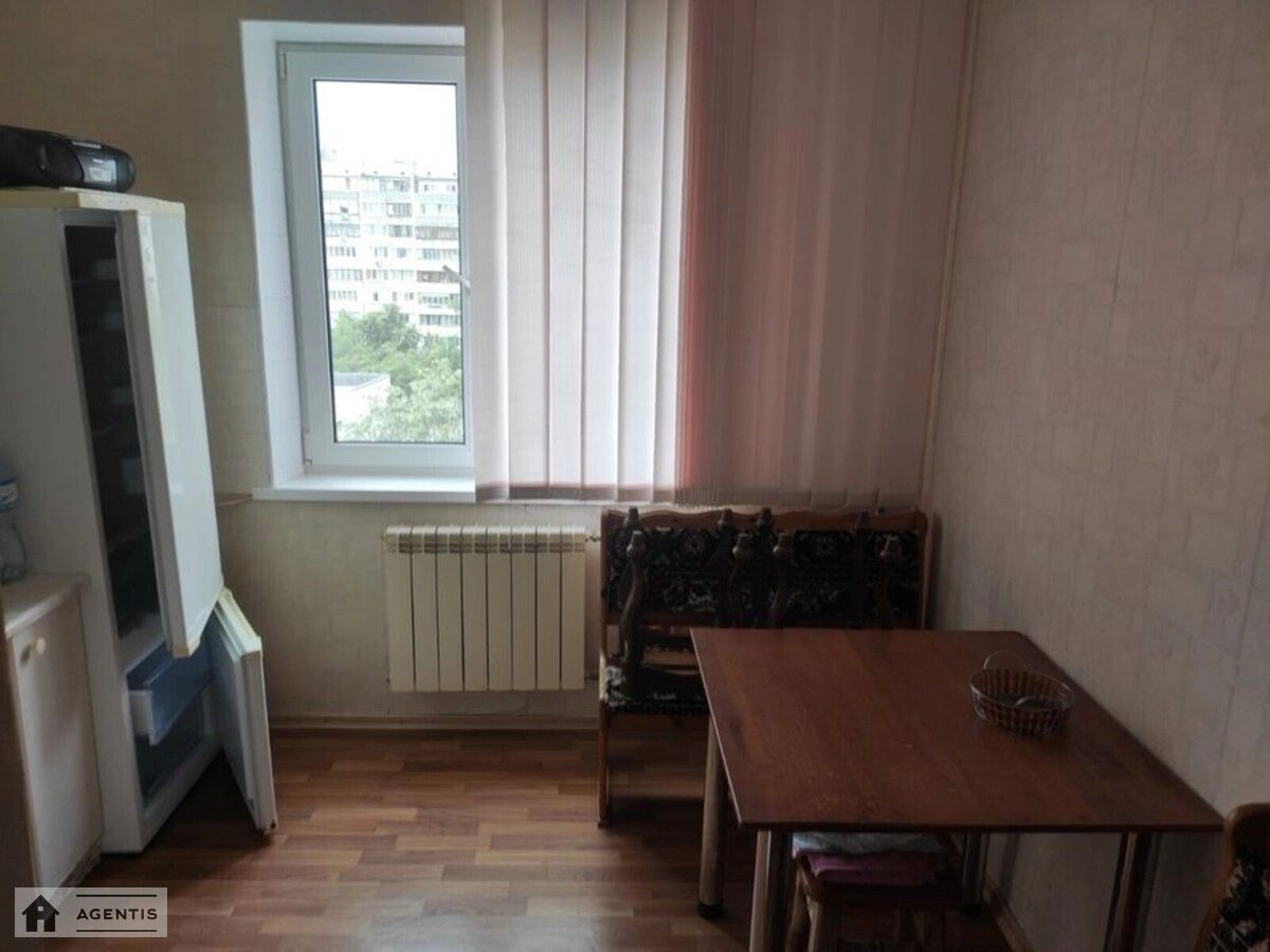 Apartment for rent. 1 room, 34 m², 6th floor/9 floors. 31, Mykoly Zakrevskoho vul., Kyiv. 