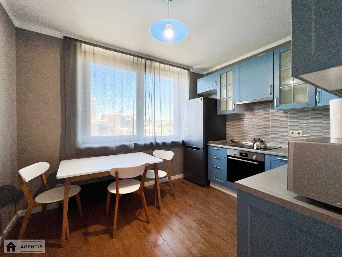 Apartment for rent. 2 rooms, 67 m², 9th floor/21 floors. 74, Antonovycha vul. Horkoho, Kyiv. 