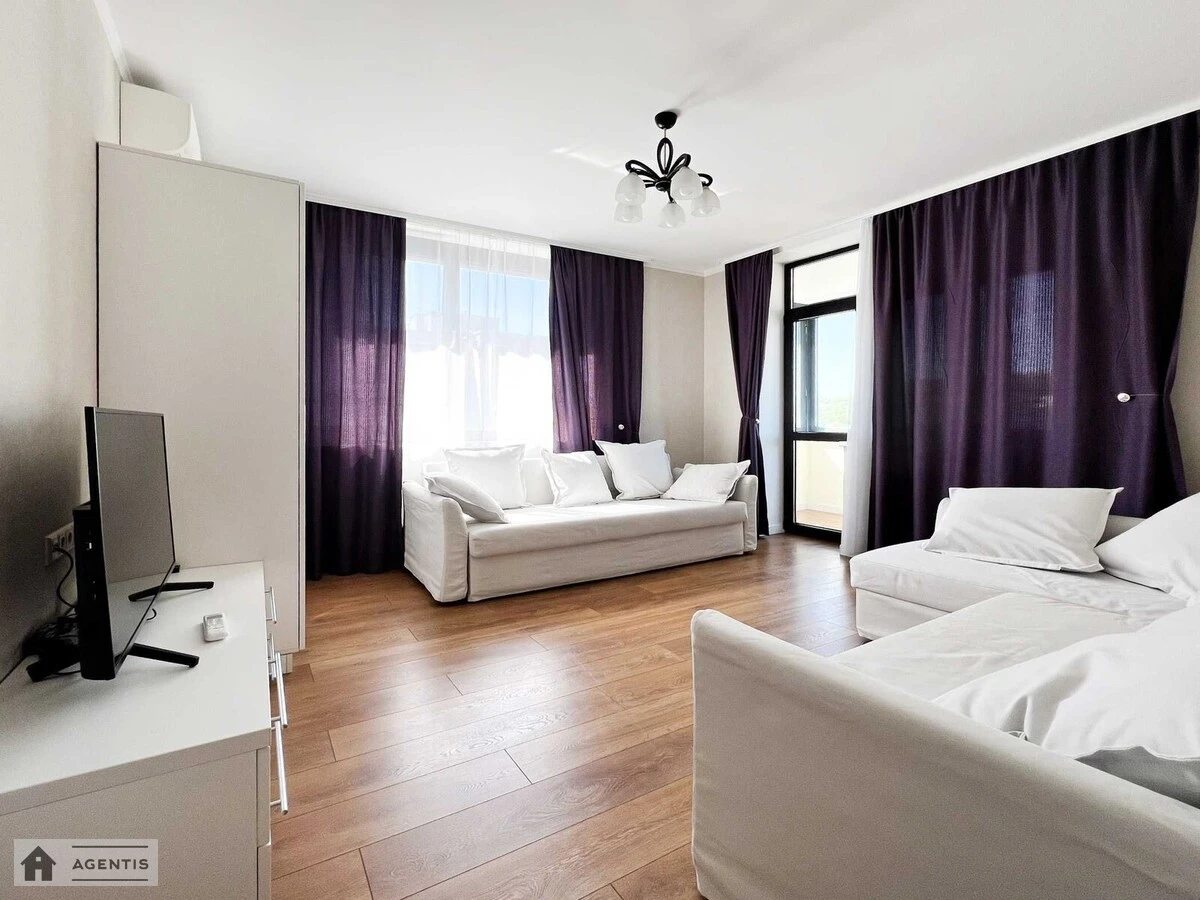 Apartment for rent. 2 rooms, 67 m², 9th floor/21 floors. 74, Antonovycha vul. Horkoho, Kyiv. 