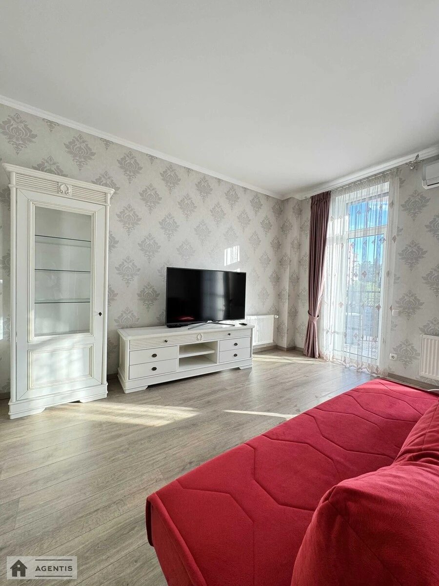 Apartment for rent. 1 room, 55 m², 4th floor/7 floors. 48, Kazymyra Malevycha vul., Kyiv. 