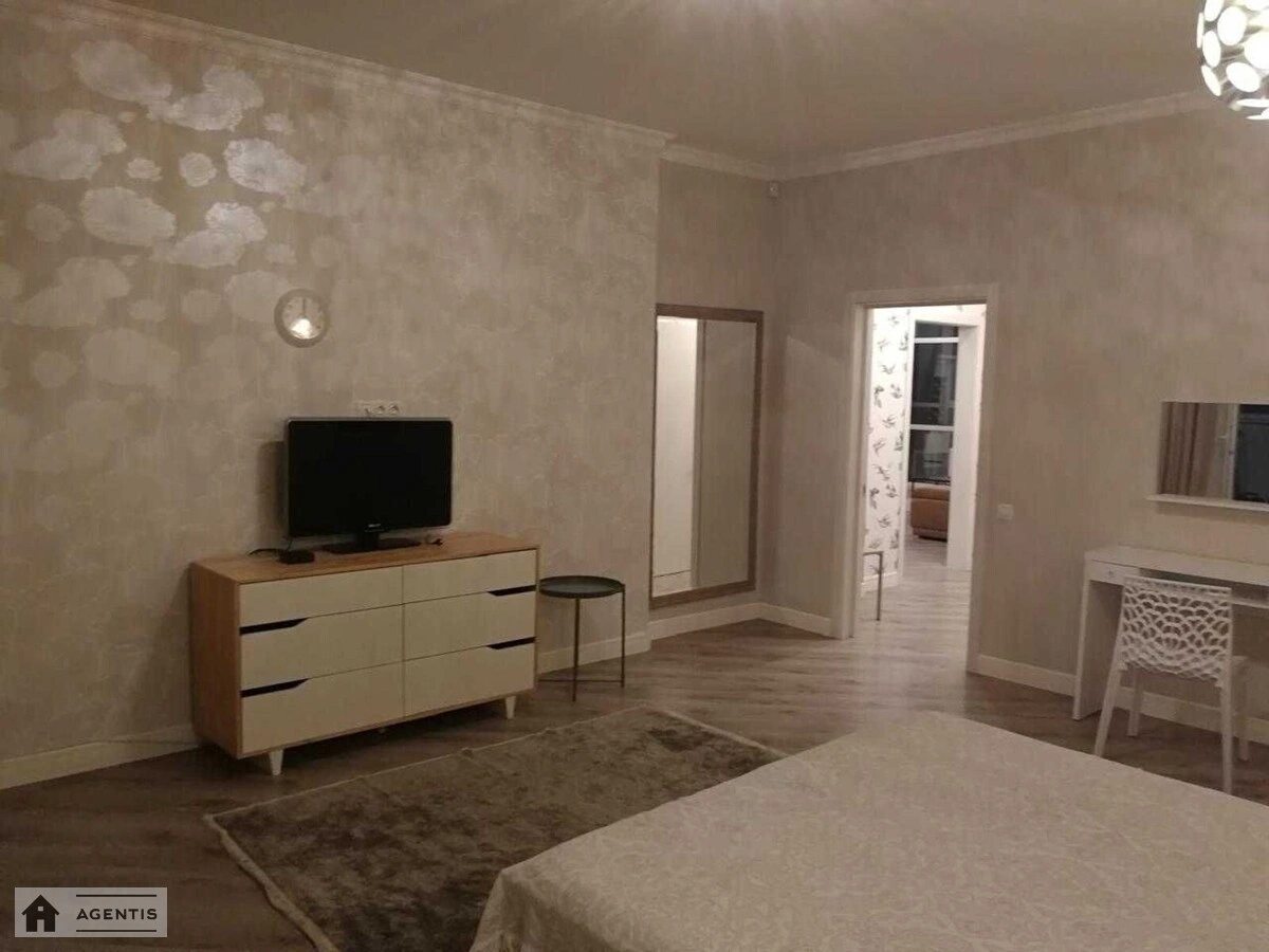 Apartment for rent. 3 rooms, 155 m², 16 floor/25 floors. 44, Yevhena Konovaltsya vul. Shchorsa, Kyiv. 