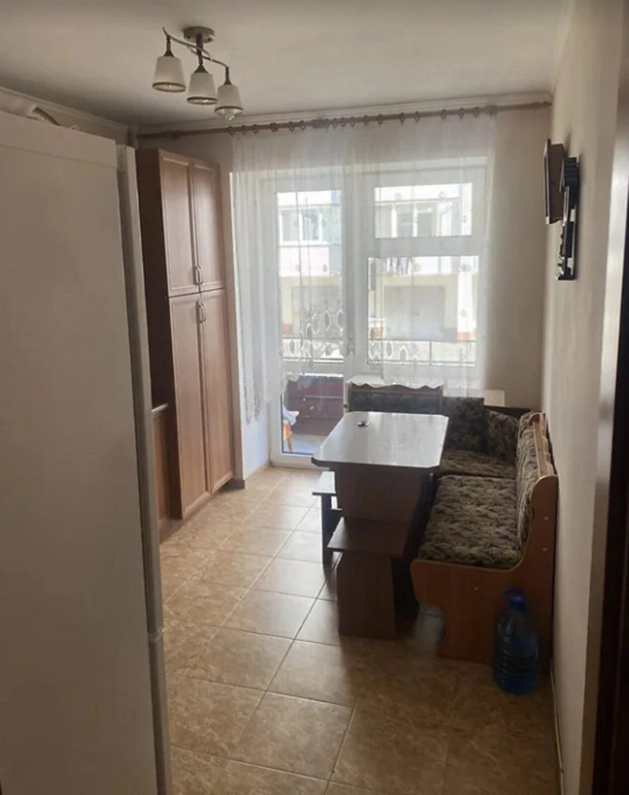 Продаж квартири. 1 room, 40 m², 1st floor/5 floors. Цегельний пров., Тернопіль. 