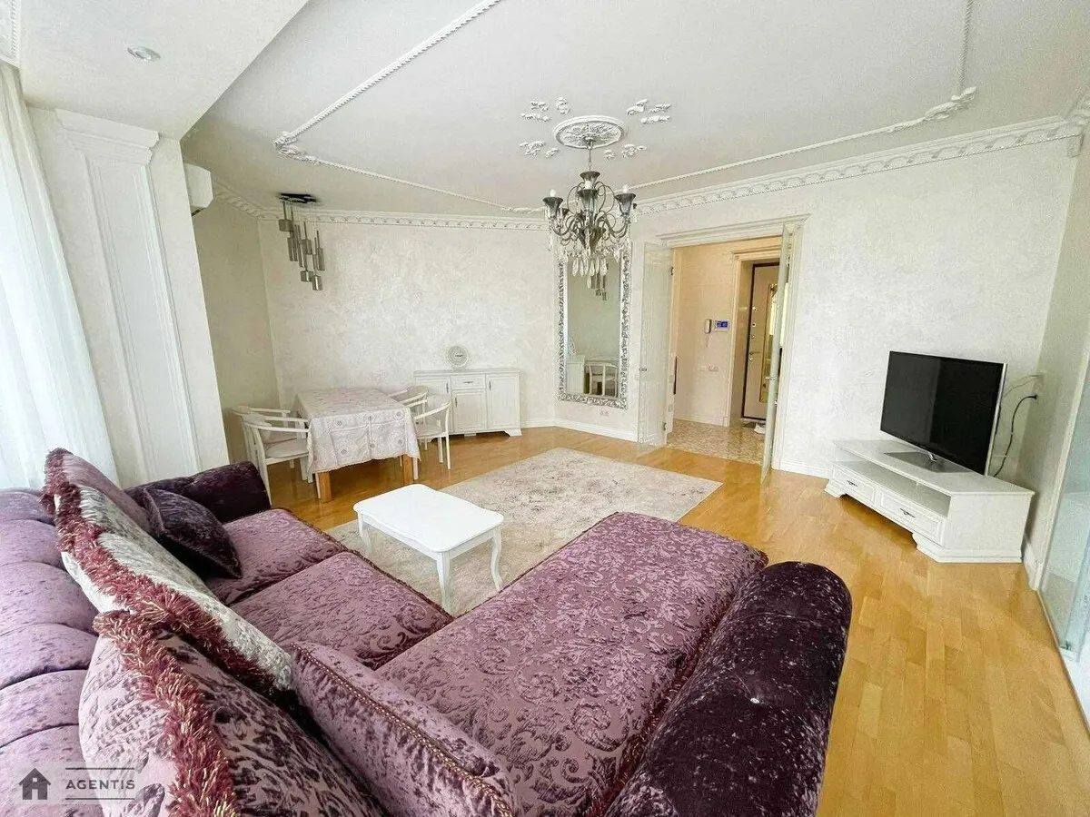 Apartment for rent 1 room, 68 m², 4th fl./8 floors. 34, Mykhayla Hrushevskoho vul., Kyiv. 