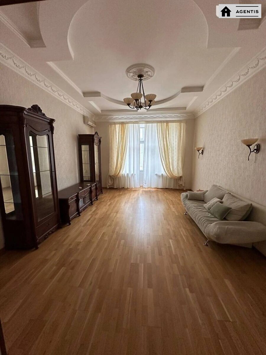 Здам квартиру. 3 rooms, 102 m², 3rd floor/6 floors. 79, Саксаганського 79, Київ. 