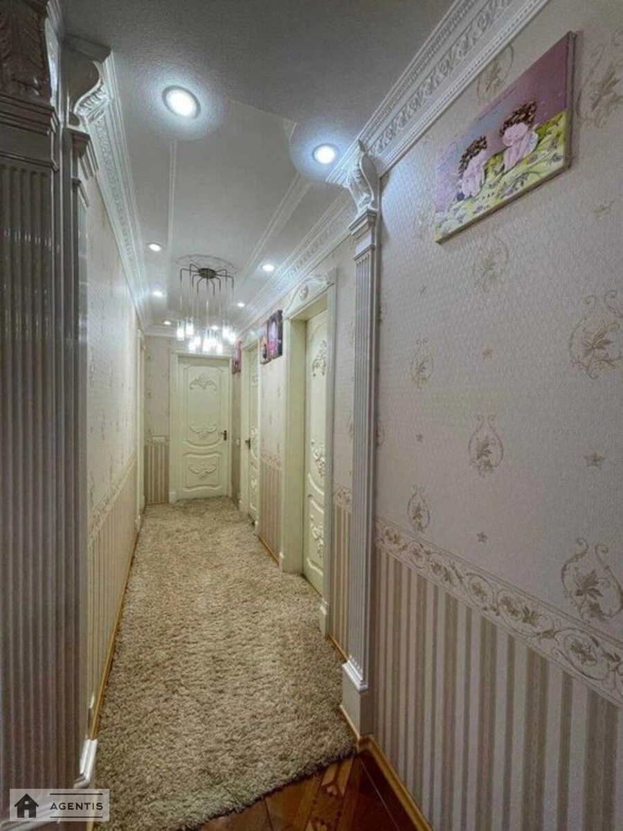 Здам квартиру 4 кімнати, 130 m², 8 пов./16 поверхів. 16, Миколи Бажана просп., Київ. 