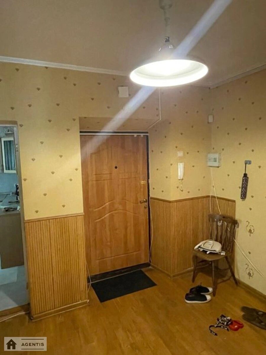 Здам квартиру. 3 rooms, 95 m², 3rd floor/16 floors. Дніпровський район, Київ. 