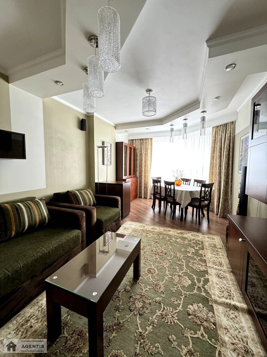 Apartment for rent. 3 rooms, 107 m², 14 floor/16 floors. 2, Oleksandra Myshuhy vul., Kyiv. 