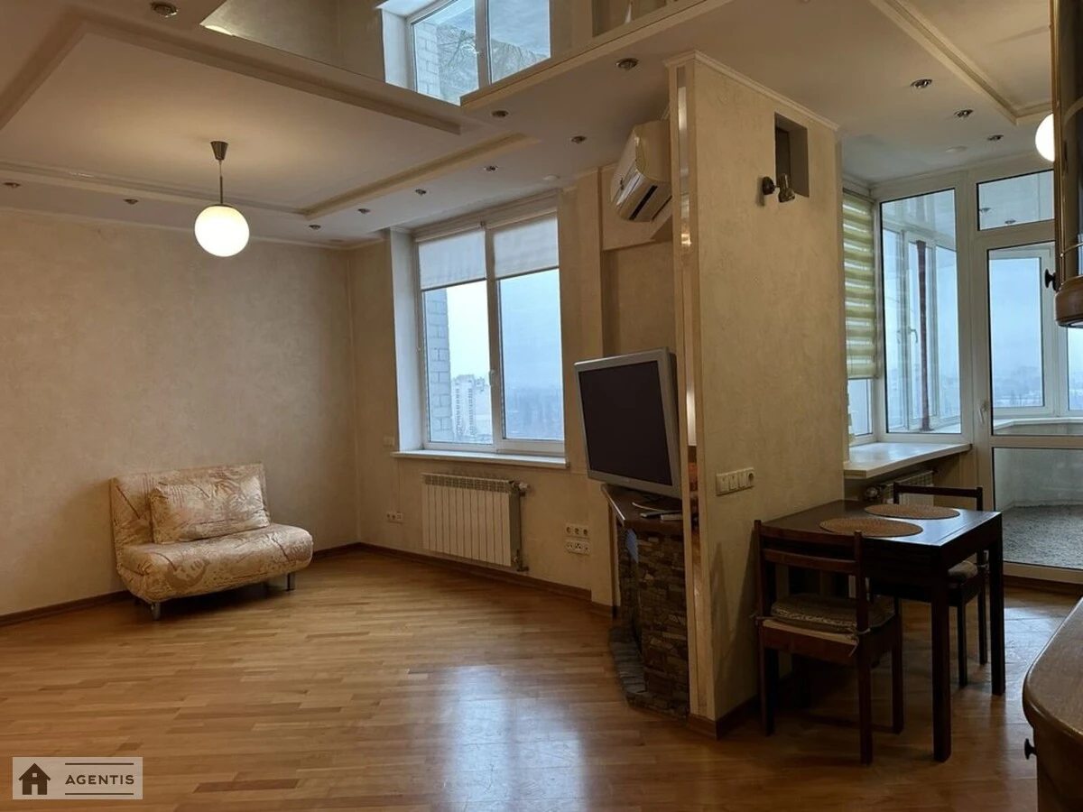 Apartment for rent. 1 room, 52 m², 11 floor/16 floors. 5, Lesia Kurbasa 5, Kyiv. 