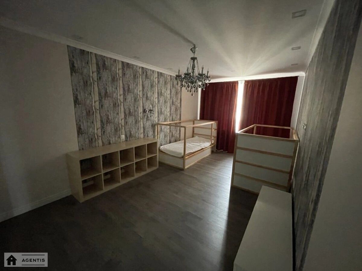 Apartment for rent. 4 rooms, 140 m², 20 floor/21 floors. 75, Dmytrivska 75, Kyiv. 