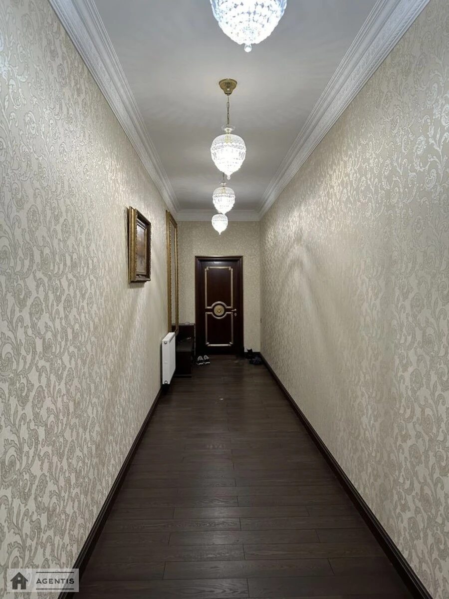 Сдам квартиру. 2 rooms, 185 m², 3rd floor/5 floors. 562, Болсуновський пров. (Мічуріна), Киев. 