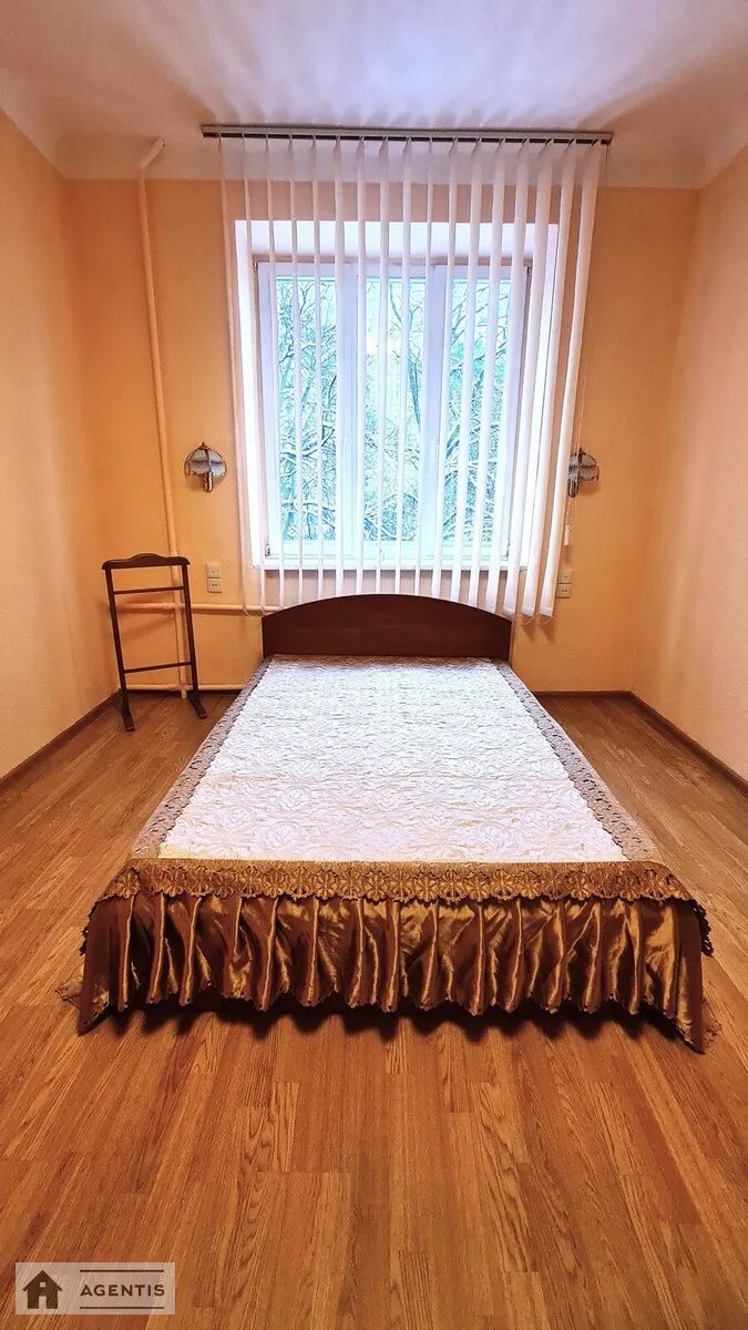 Здам квартиру. 3 rooms, 74 m², 5th floor/5 floors. Білоруська, Київ. 