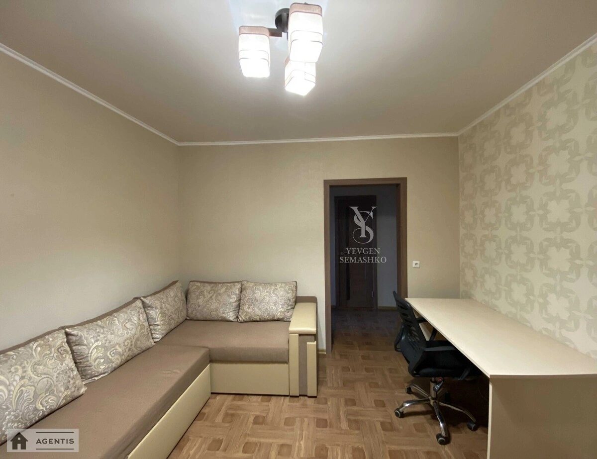 Apartment for rent. 1 room, 55 m², 24 floor/25 floors. 3, Serhiya Danchenka vul., Kyiv. 