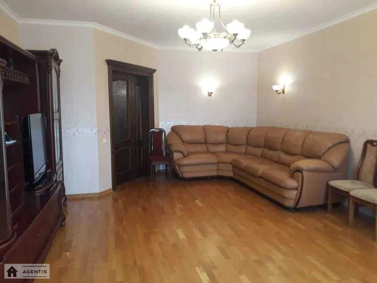 Apartment for rent. 3 rooms, 106 m², 18 floor/18 floors. 126, Valeriya Lobanovskoho prosp. Chervonozoryanyy, Kyiv. 