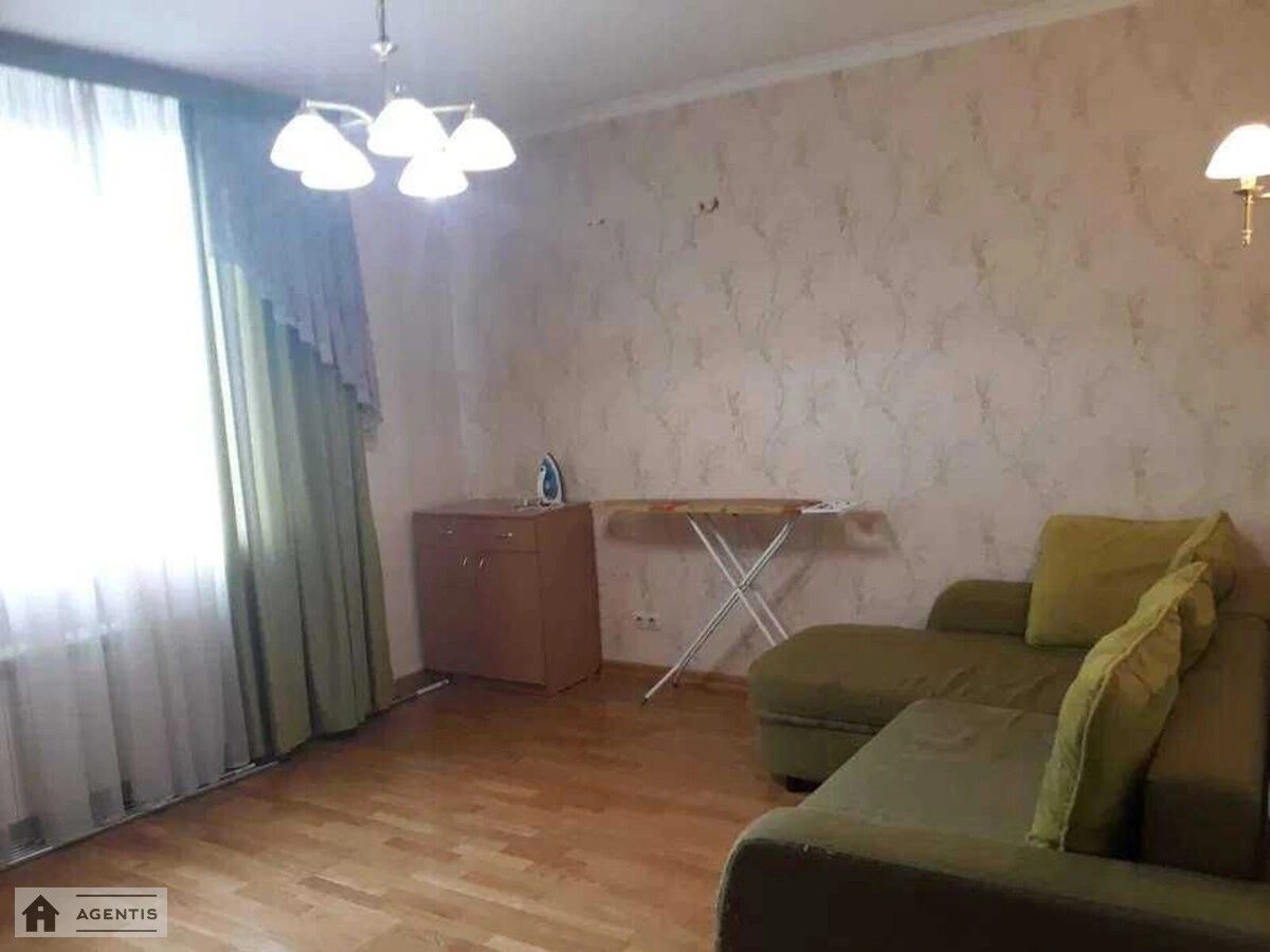 Apartment for rent. 3 rooms, 106 m², 18 floor/18 floors. 126, Valeriya Lobanovskoho prosp. Chervonozoryanyy, Kyiv. 