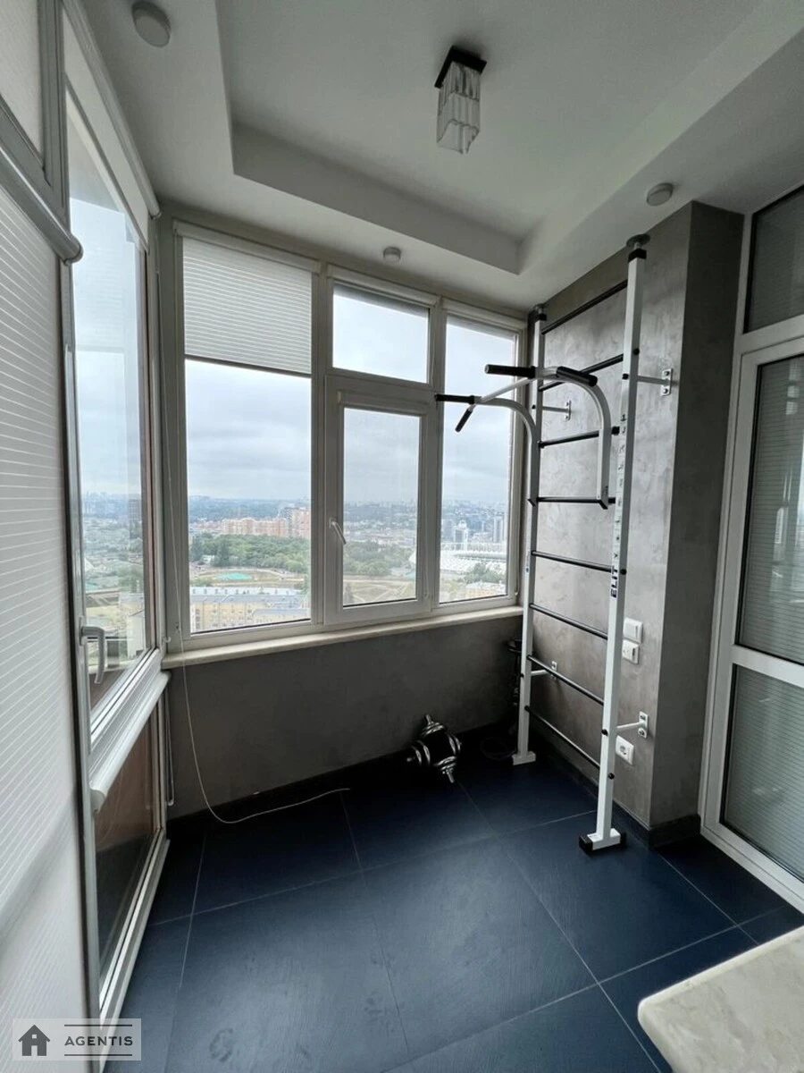 Apartment for rent. 2 rooms, 77 m², 24 floor/26 floors. 7, Lesi Ukrayinky 7, Kyiv. 