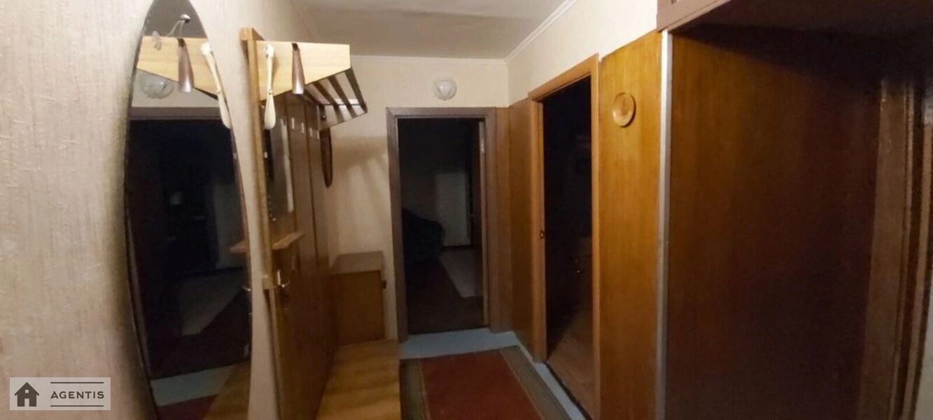 Сдам квартиру. 2 rooms, 46 m², 6th floor/9 floors. 24, Науки 24, Киев. 