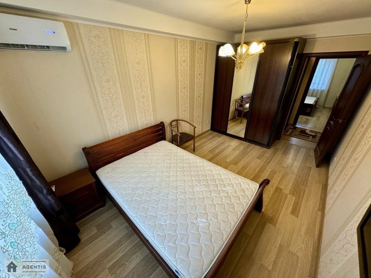 Apartment for rent. 3 rooms, 62 m², 8th floor/10 floors. 28, Lesi Ukrayinky 28, Kyiv. 