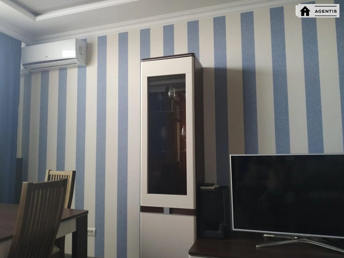 Сдам квартиру. 2 rooms, 73 m², 6th floor/25 floors. Авіаконструктора Ігоря Сікорського вул., Киев. 