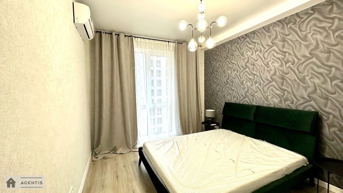 Apartment for rent. 1 room, 42 m², 7th floor/19 floors. 26, Mykhayla Maksymovycha vul. Onufriya Trutenka, Kyiv. 