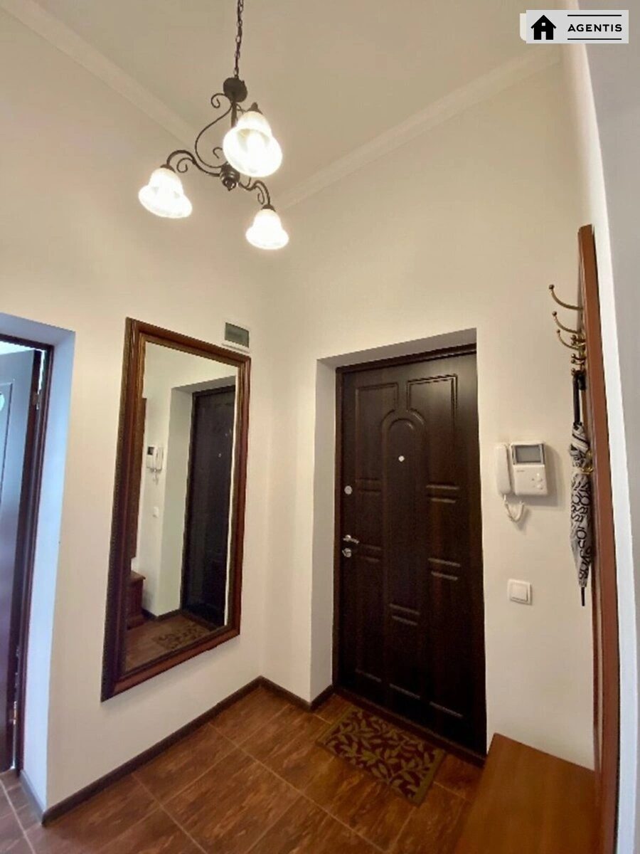 Здам квартиру. 1 room, 41 m², 2nd floor/5 floors. Назарівська вул. (Бориса Вєтрова), Київ. 