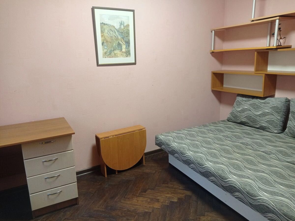 Сдам квартиру. 3 rooms, 59 m², 2nd floor/5 floors. 7, Цитадельная 7, Киев. 