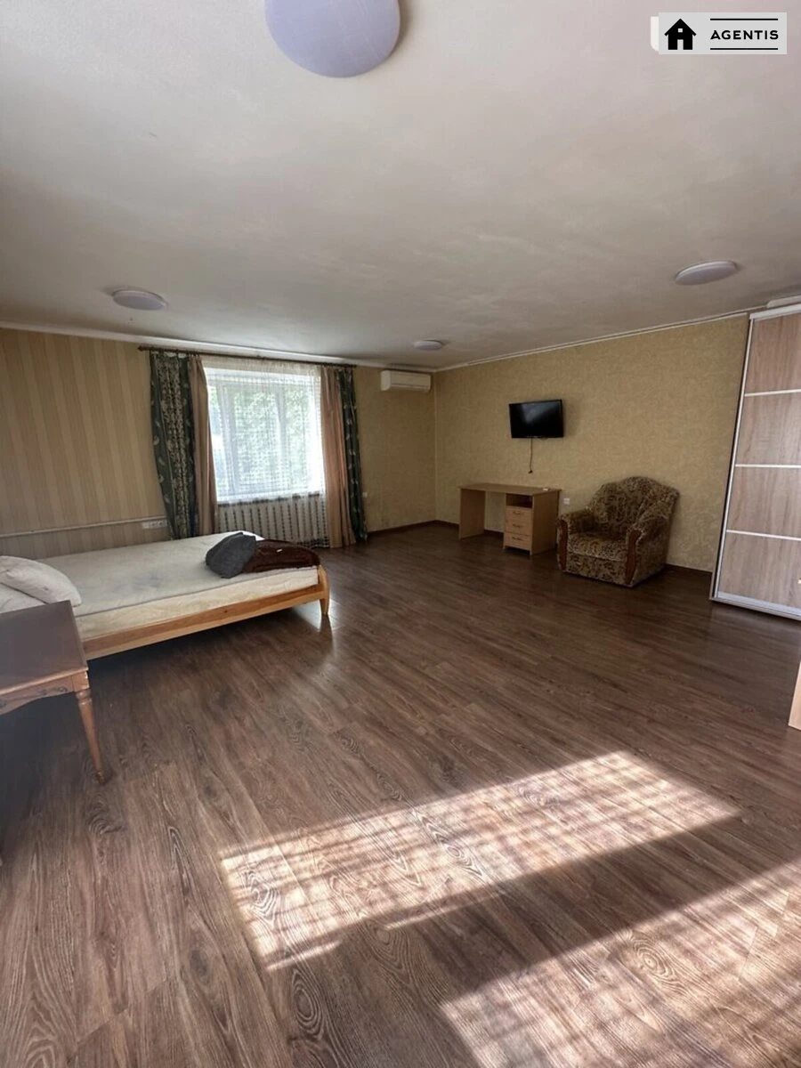 Здам квартиру. 1 room, 47 m², 2nd floor/9 floors. 155, Антоновича вул. (Горького), Київ. 