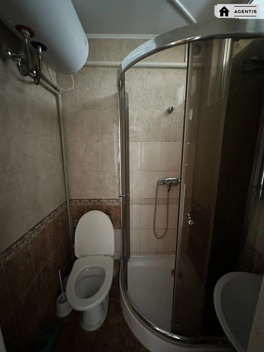 Здам квартиру. 1 room, 47 m², 2nd floor/9 floors. 155, Антоновича вул. (Горького), Київ. 