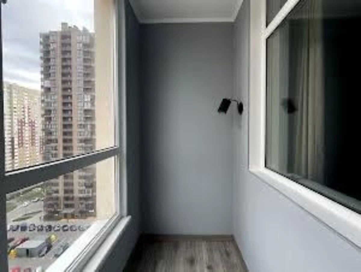 Сдам квартиру. 1 room, 43 m², 12 floor/20 floors. 41, Правды 41, Киев. 
