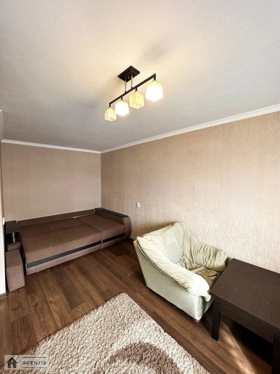 Apartment for rent. 1 room, 38 m², 9th floor/9 floors. 67, Kharkivske 67, Kyiv. 