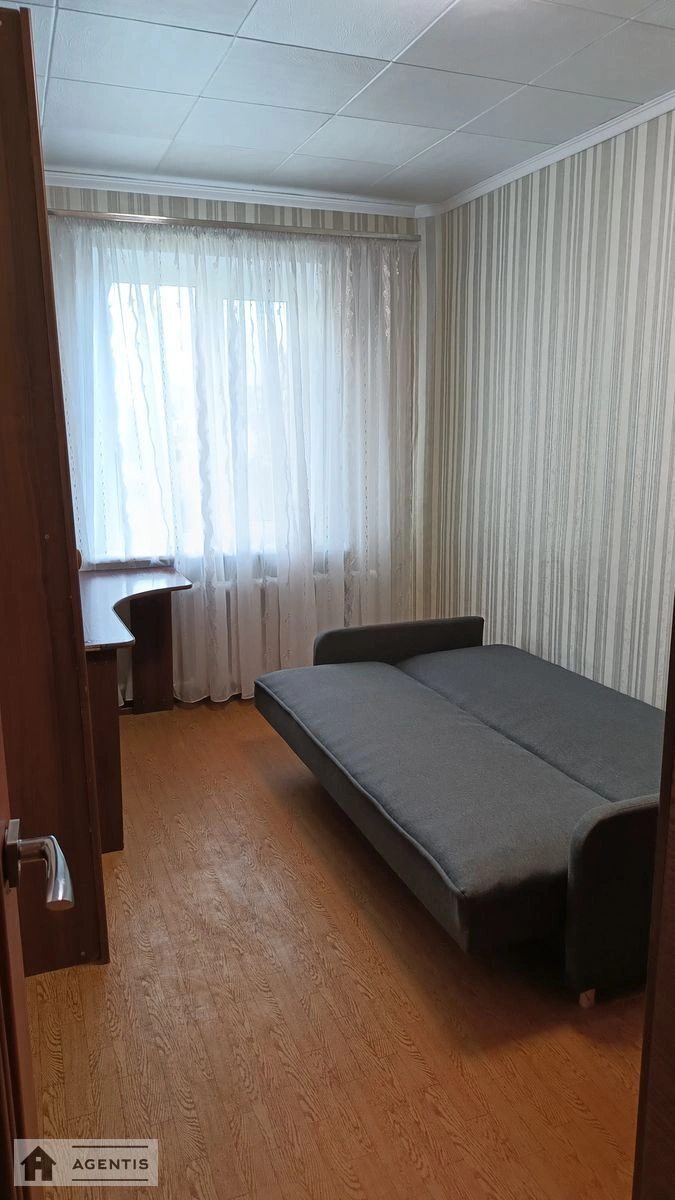 Apartment for rent. 2 rooms, 47 m², 3rd floor/9 floors. 3, Yakuba Kolasa 3, Kyiv. 