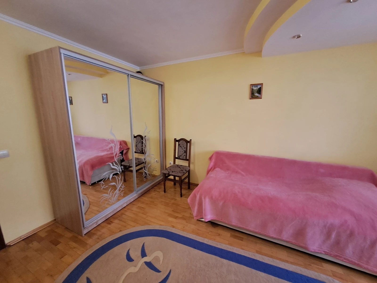 Продаж квартири. 2 rooms, 68 m², 4th floor/6 floors. Будного С. вул., Тернопіль. 