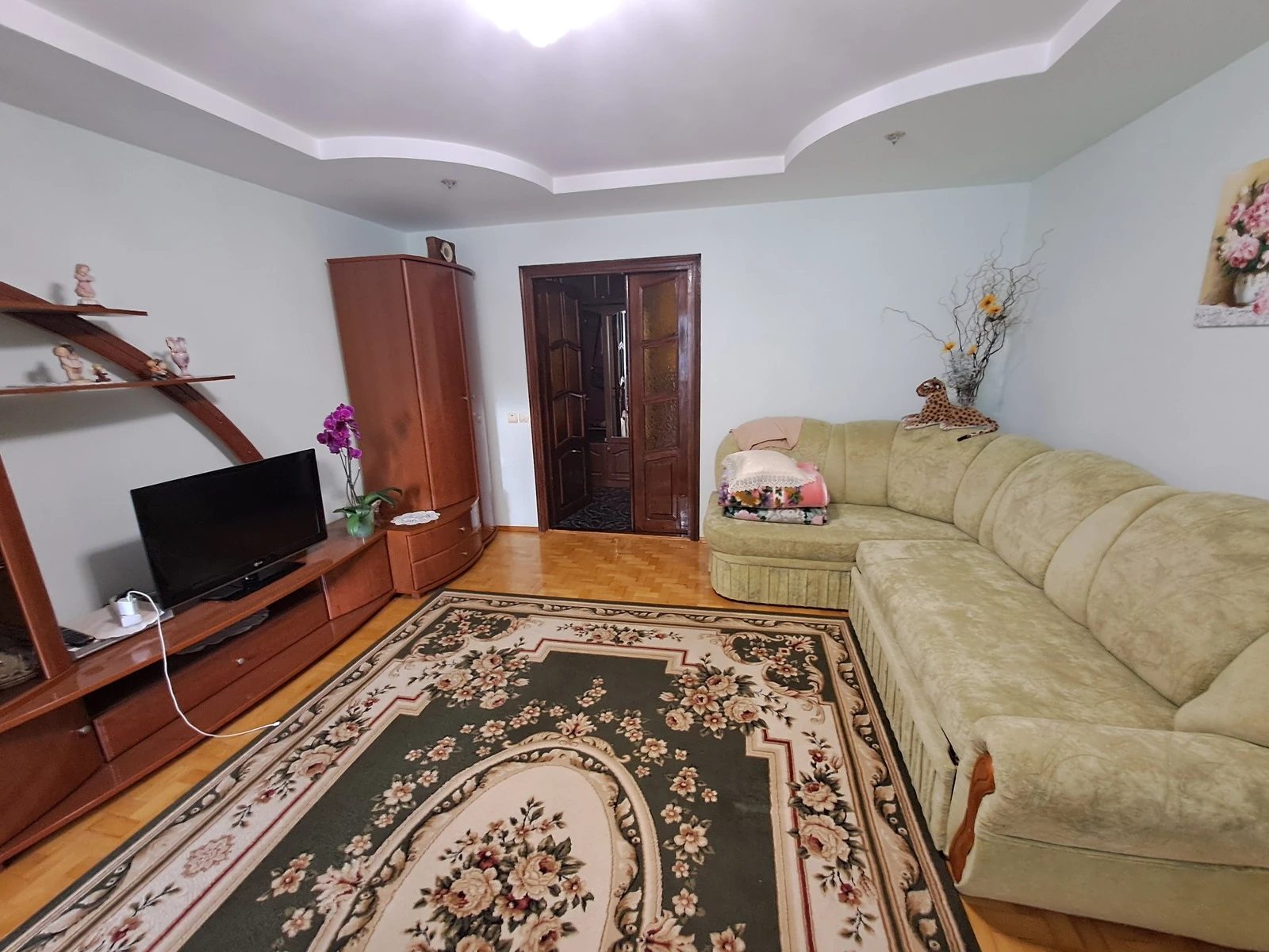 Продаж квартири. 2 rooms, 68 m², 4th floor/6 floors. Будного С. вул., Тернопіль. 