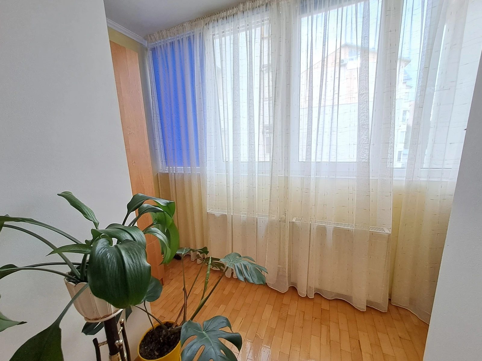 Продаж квартири 2 кімнати, 68 m², 4 пов./6 поверхів. Будного С. вул., Тернопіль. 