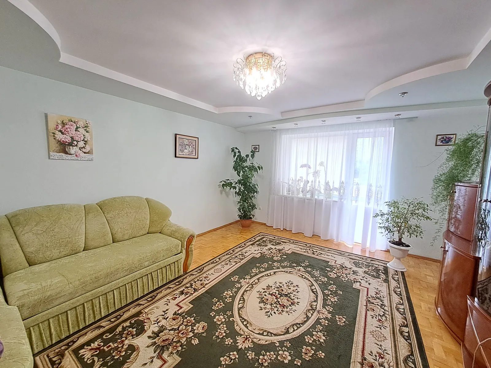 Apartments for sale. 2 rooms, 68 m², 4th floor/6 floors. Budnoho S. vul., Ternopil. 