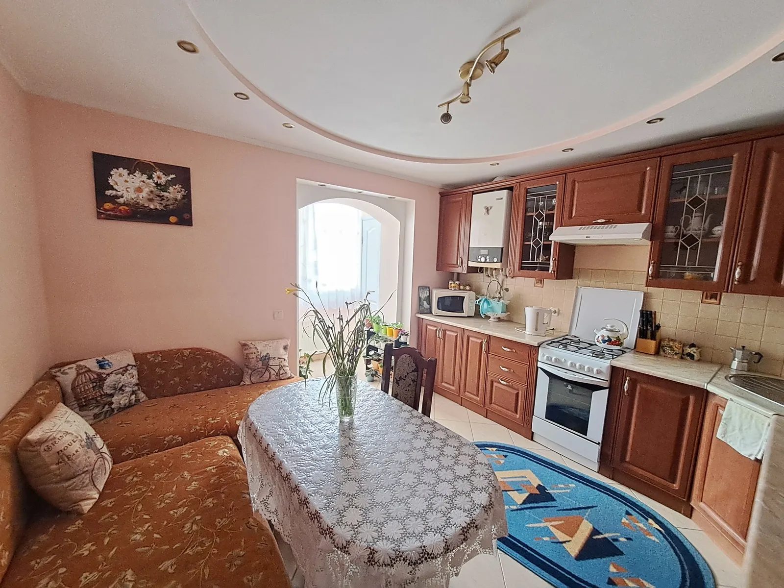 Продаж квартири. 2 rooms, 68 m², 4th floor/6 floors. Будного С. вул., Тернопіль. 