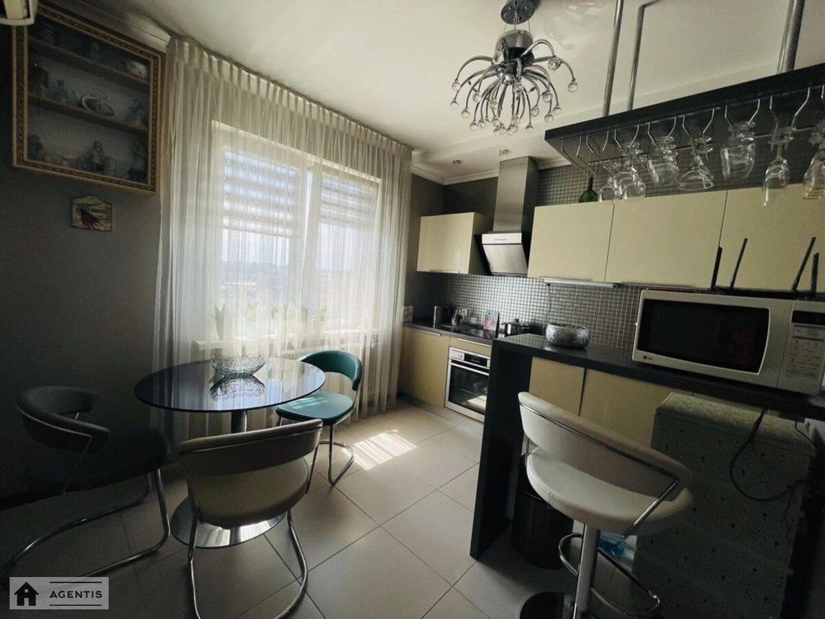 Apartment for rent. 1 room, 55 m², 18 floor/22 floors. 13, Krakivska 13, Kyiv. 