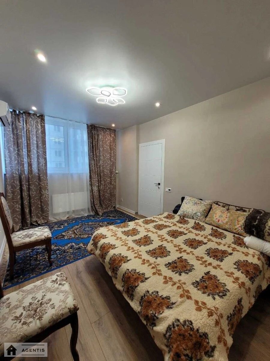 Apartment for rent. 2 rooms, 64 m², 6th floor/24 floors. Ukrayinska, Kyiv. 