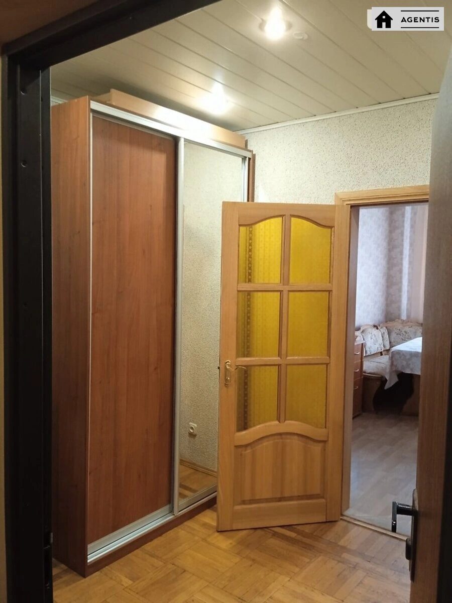 Здам квартиру. 3 rooms, 101 m², 12 floor/17 floors. 1, Бориса Гмирі вул., Київ. 