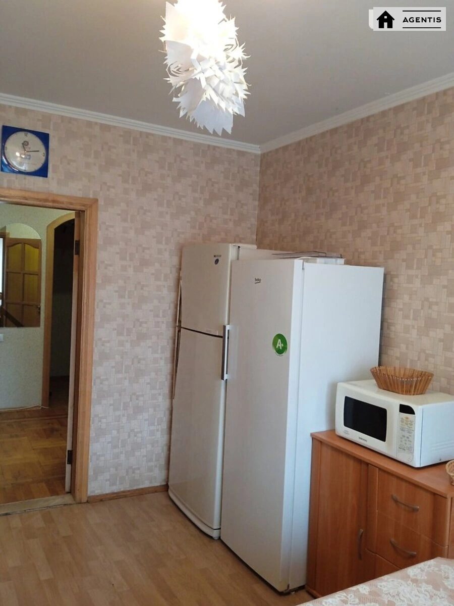 Apartment for rent. 3 rooms, 101 m², 12 floor/17 floors. 1, Borysa Hmyri vul., Kyiv. 