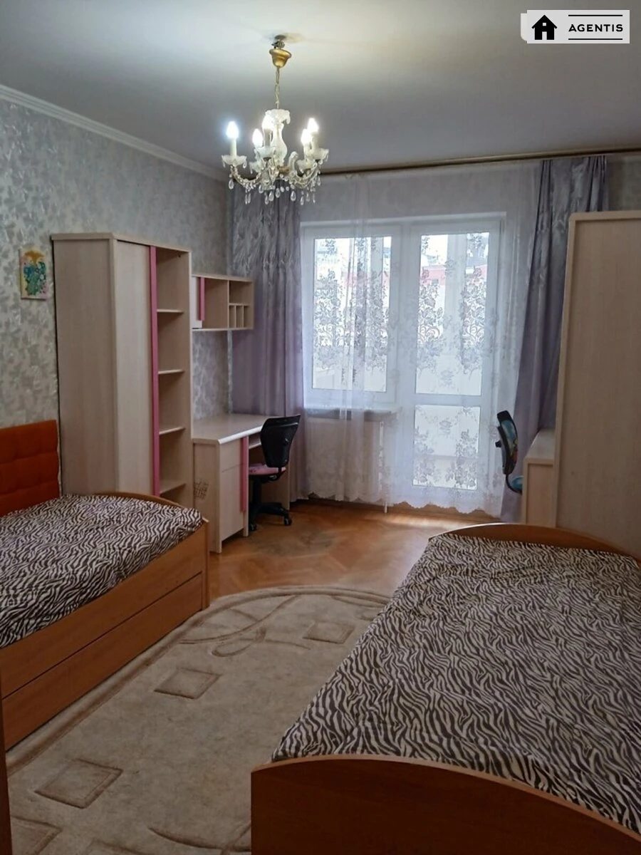 Apartment for rent. 3 rooms, 101 m², 12 floor/17 floors. 1, Borysa Hmyri vul., Kyiv. 