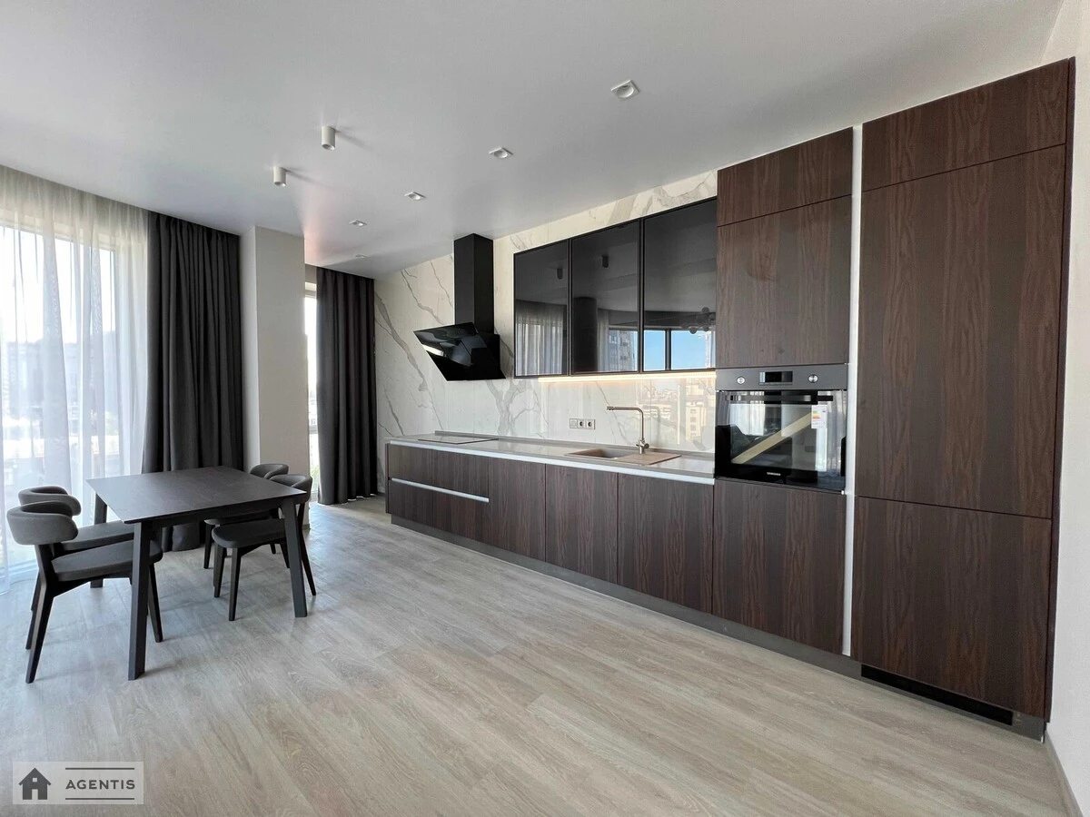 Apartment for rent. 4 rooms, 138 m², 7th floor/24 floors. Kazymyra Malevycha vul., Kyiv. 