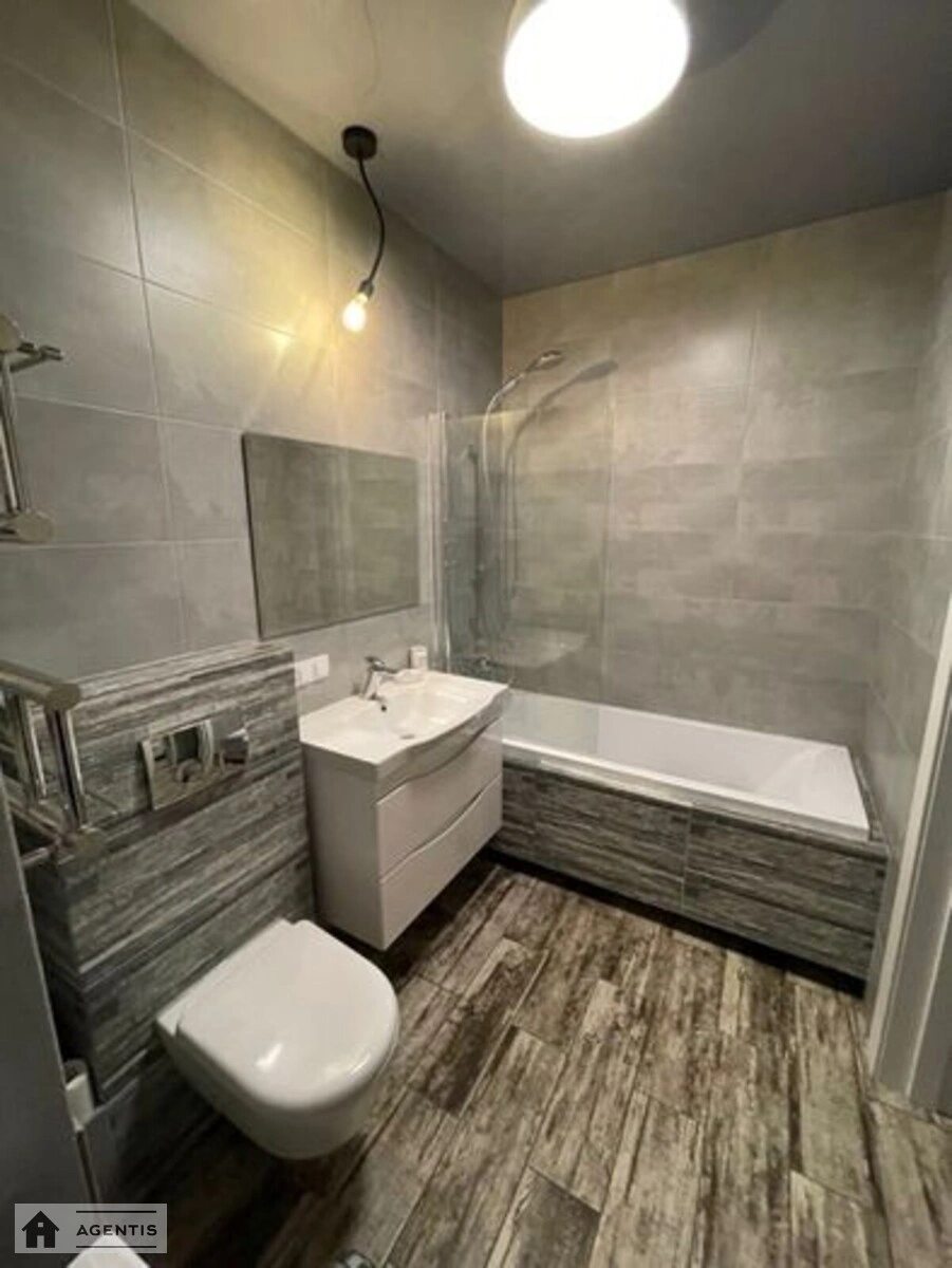 Apartment for rent. 1 room, 43 m², 3rd floor/16 floors. 2, Volodymyra Ivasyuka prosp. Heroyiv Stalinhrada, Kyiv. 