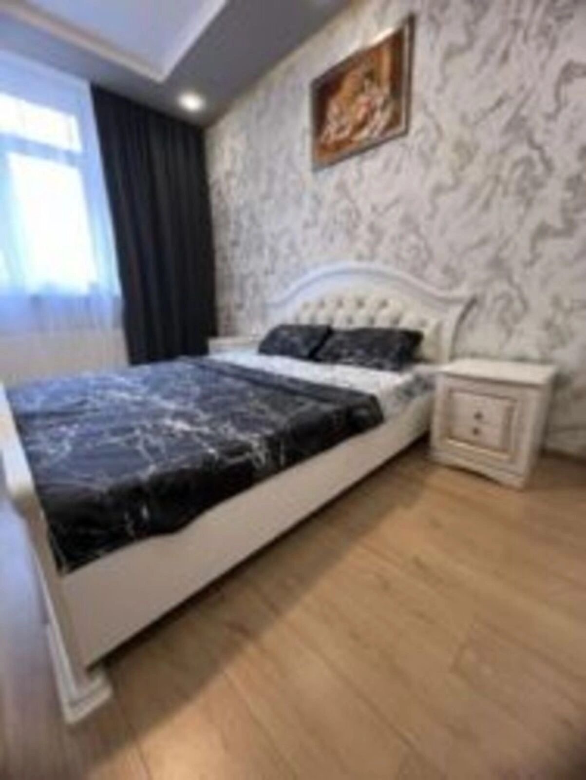 Продаж квартири. 2 rooms, 73 m², 4th floor/19 floors. 2, Витянська , Вишневе. 