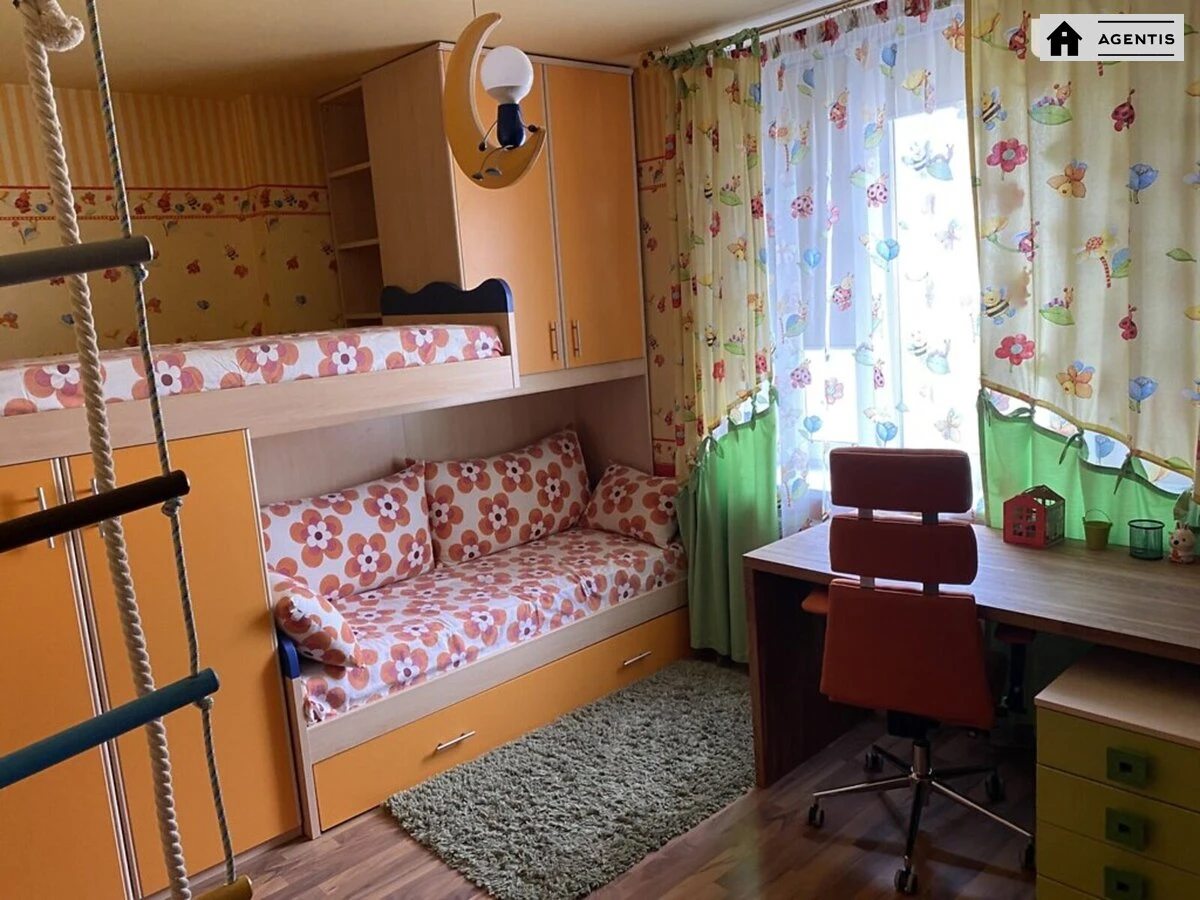 Apartment for rent. 3 rooms, 96 m², 14 floor/25 floors. 9, Zdolbunivska 9, Kyiv. 